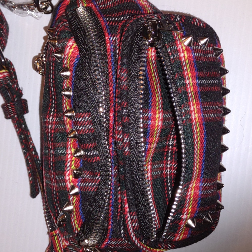 👜🐻CURRENT MOOD😺👜 Max Volume Fanny Pack Crossbody last one in stock - Picture 5 of 17